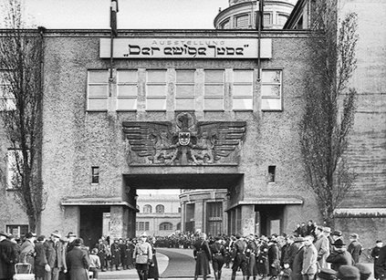 Exhibition, “The Eternal Jew” Munich, November 1937 