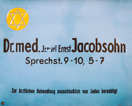 Sign for the medical practice of Dr. med. Israel Ernst Jacobsohn